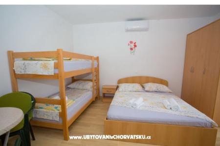 Studio Apartmaji Marija foto 4