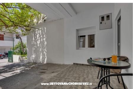 Sunny Garden Apartmaji Ana Makarska Hrvaška