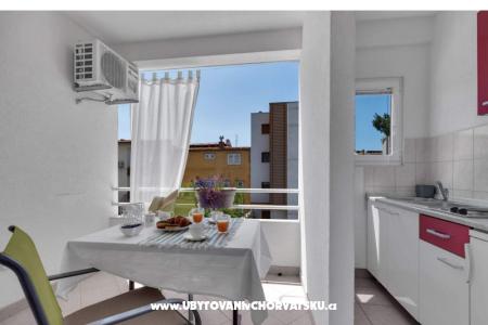 Urban Studios Makarska Hrvaška