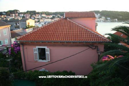 Apartmaji  Vodarić foto 2