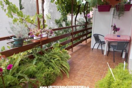 Apartmaji  Vodarić foto 4