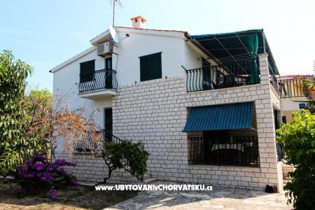 Apartma Petra Marina - Trogir Hrvaška
