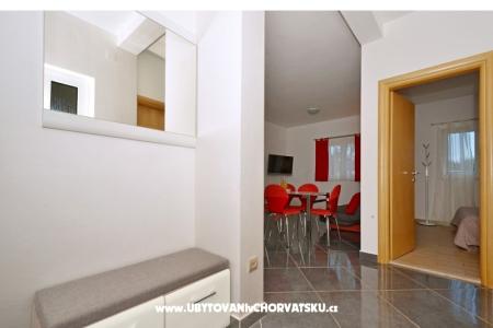 Apartmaji Boban foto 2