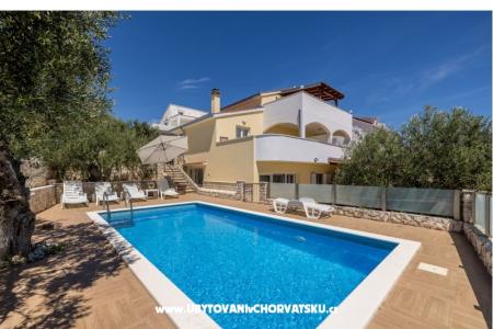 Apartmaji Dinka foto 5