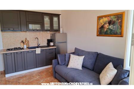 Apartmaji Ena i Enio foto 2
