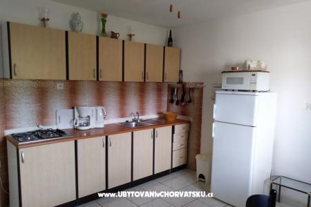 Apartmaji Mirkovic foto 4