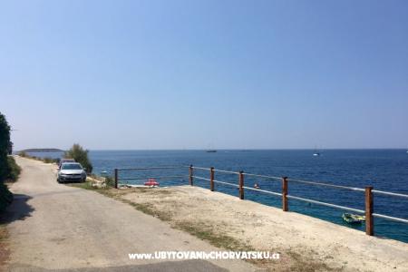 Apartmaji Mirjana foto 5