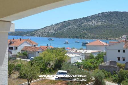 Apartmaji Neli foto 5