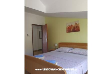 Apartmaji V&amp;I foto 5