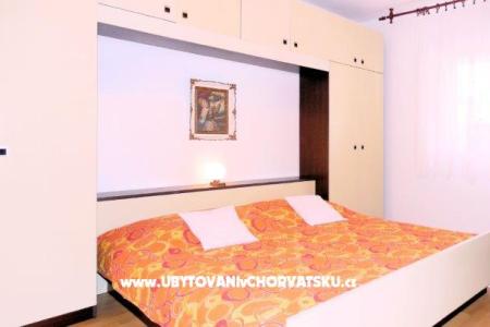 Luka Tadic Apartmaji foto 3