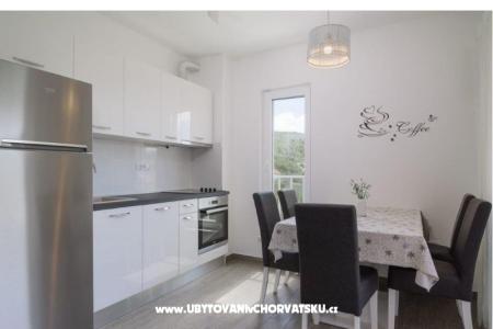 MiL Mare Holiday Apartma foto 4