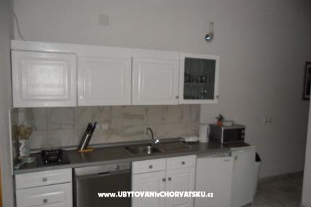 Apartmaji Maslenica foto 4