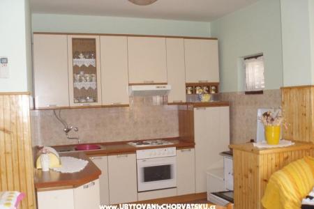 Apartmaji Marija foto 2