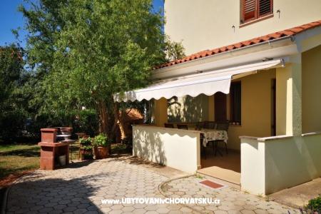 Apartmaji Mirjana Medulin foto 3