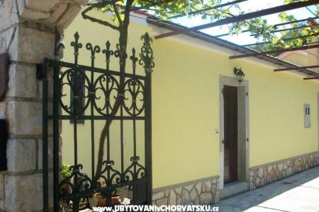 Apartma Dijana **** foto 2