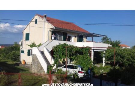 Mia Apartma otok Murter Hrvaška