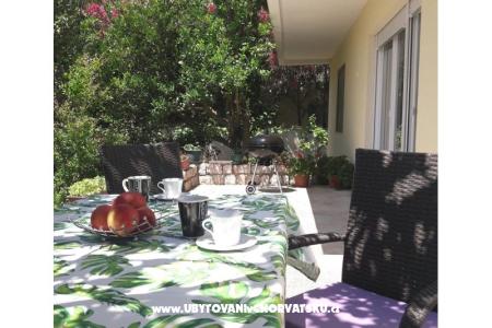 Apartma Vesna otok Murter Hrvaška