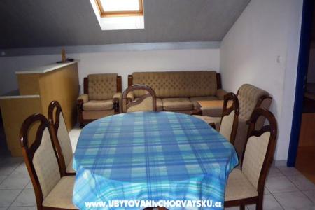 Apartmaji Gmajnić foto 3