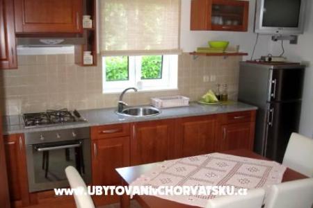 Apartmaji Milena foto 3