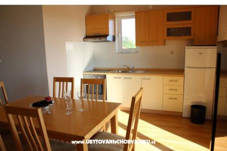 Apartmaji Mrdelja Vrsi foto 4