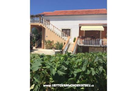 Apartmaji Paola foto 4