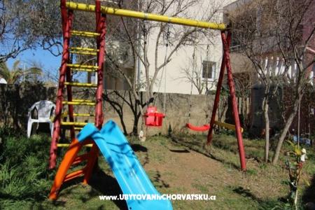 Apartmaji Nikol foto 4