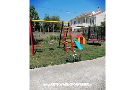 Apartmaji Nikol foto 5