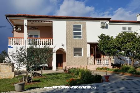 Apartmaji Tomislav VRSI-NIN foto 2