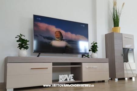 Apartmaji Tomislav VRSI-NIN foto 3