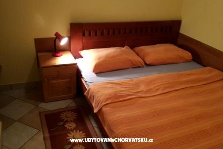 Apartmaji Marijana foto 2