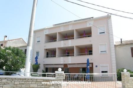 Apartmaji Anamar foto 5