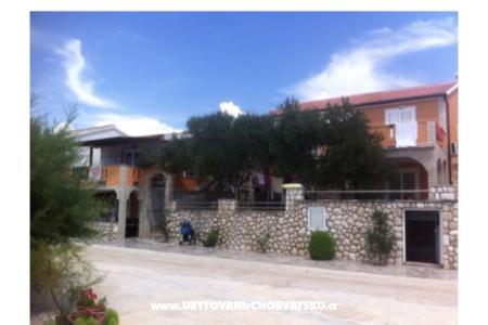Apartmaji Kustić foto 4