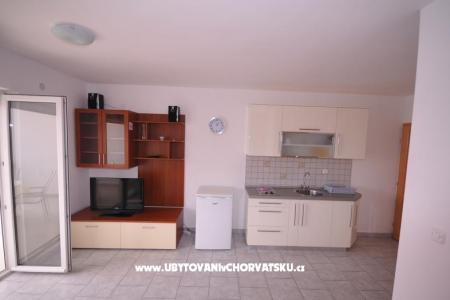 Apartmaji Marija foto 3