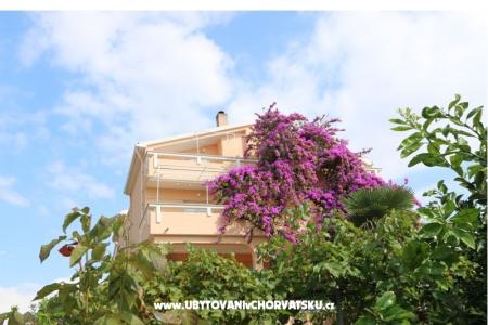 Apartmaji Iva foto 5