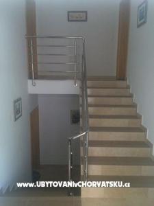 Apartmaji Jela foto 4