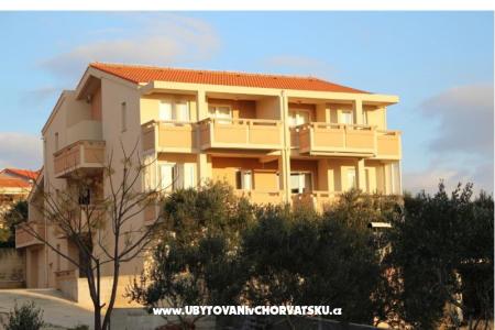 Apartmaji Marija Novalja foto 2