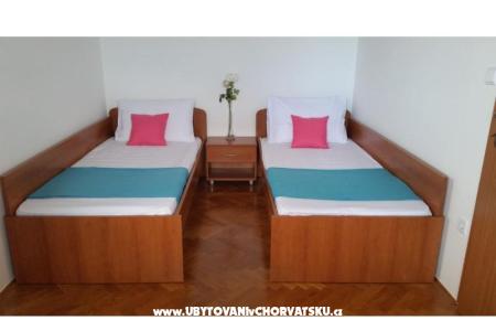Apartmaji Marija Novalja foto 5