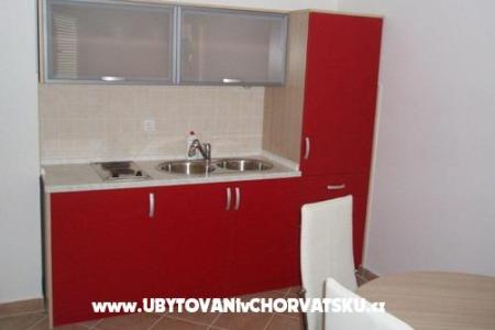 Apartmaji Novalja foto 4