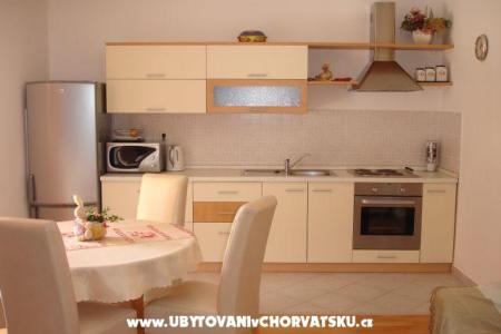 Apartma Ruža foto 3