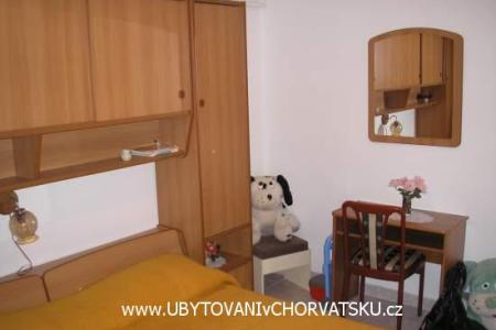 Apartmaji Marija foto 3