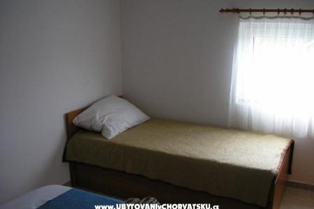 Apartmaji Ambruš foto 5