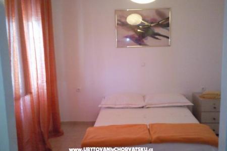 Apartmaji Marina foto 5