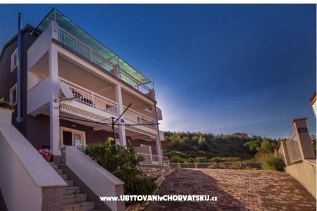 Ana-Marija Apartmaji Stanici foto 2