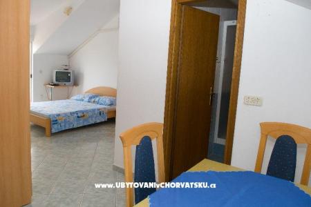 Apartmaji Antonio foto 3
