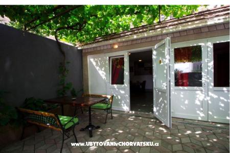 Apartmaji Branko foto 2