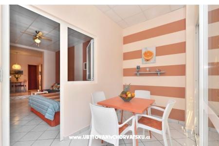 Apartmaji Dominik foto 5