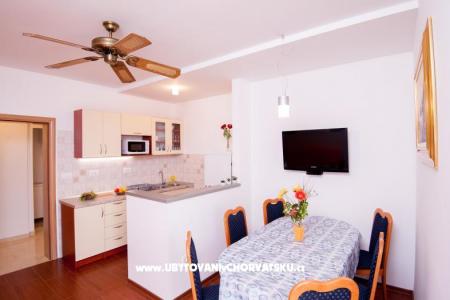 Apartmaji Galija foto 4