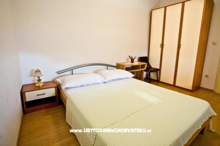 Apartmaji Jelica foto 5