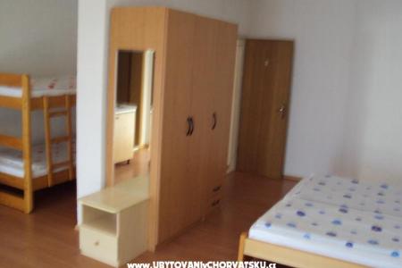 Apartmaji Jukic foto 5