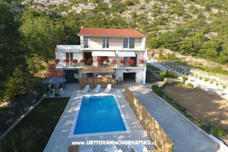 Apartmaji Bašić foto 2